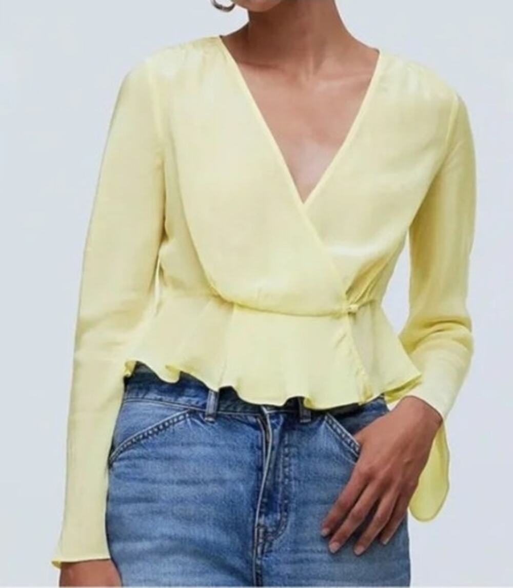 Madewell Candlelight Pale Yellow Bell-Sleeve Wrap Top Size 8